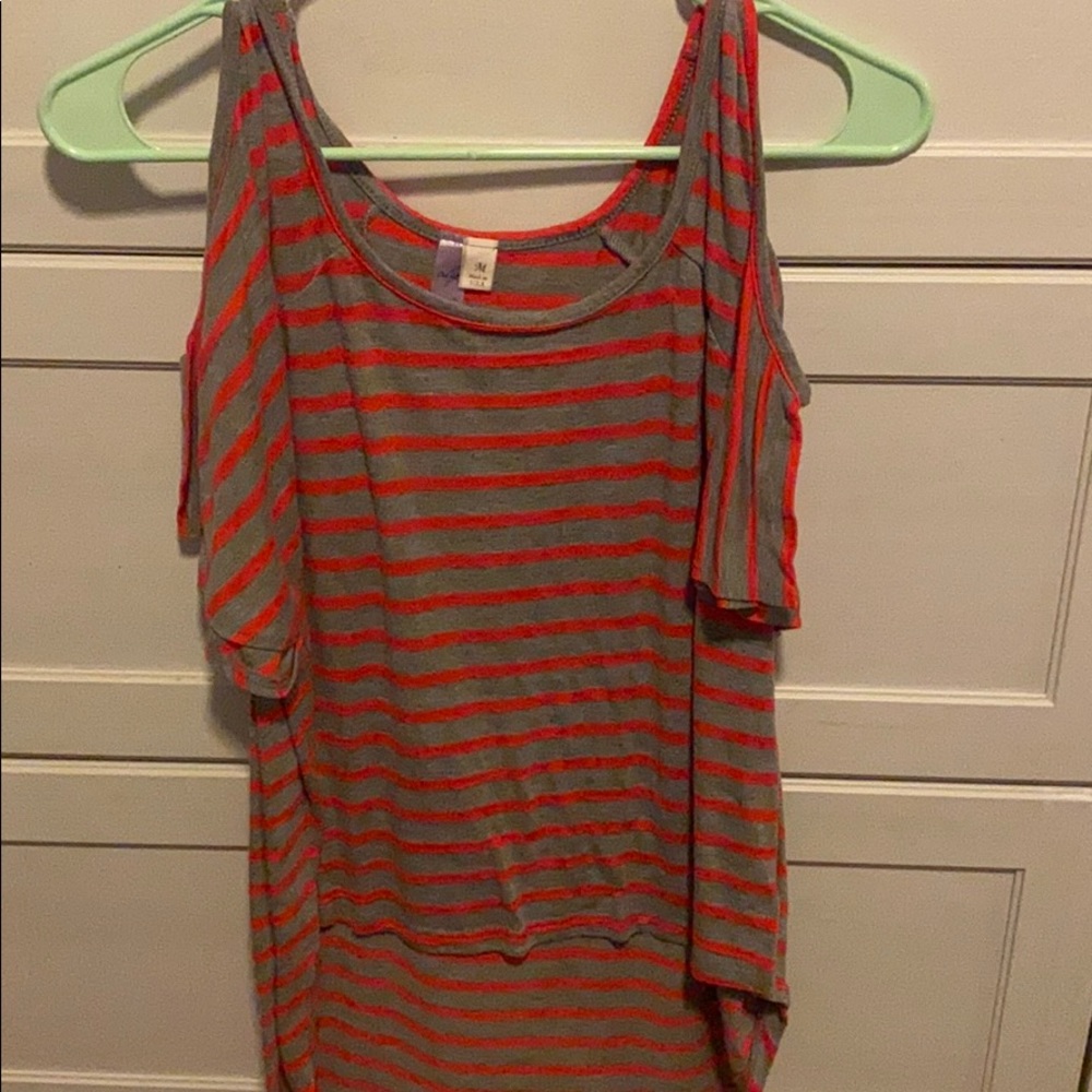 Cold shoulder top